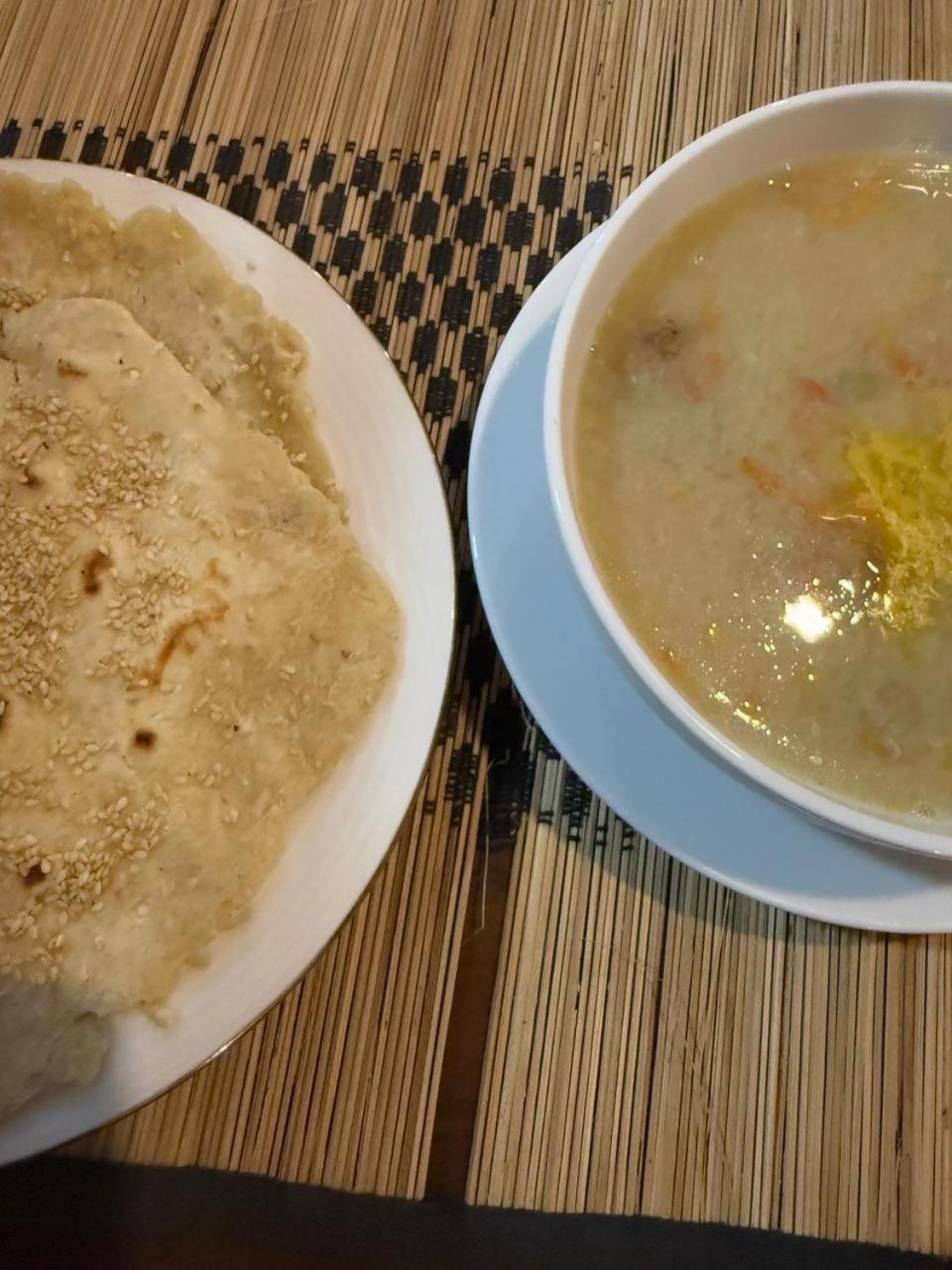 Siumi Rest Hotel Nallathanniya Екстериор снимка