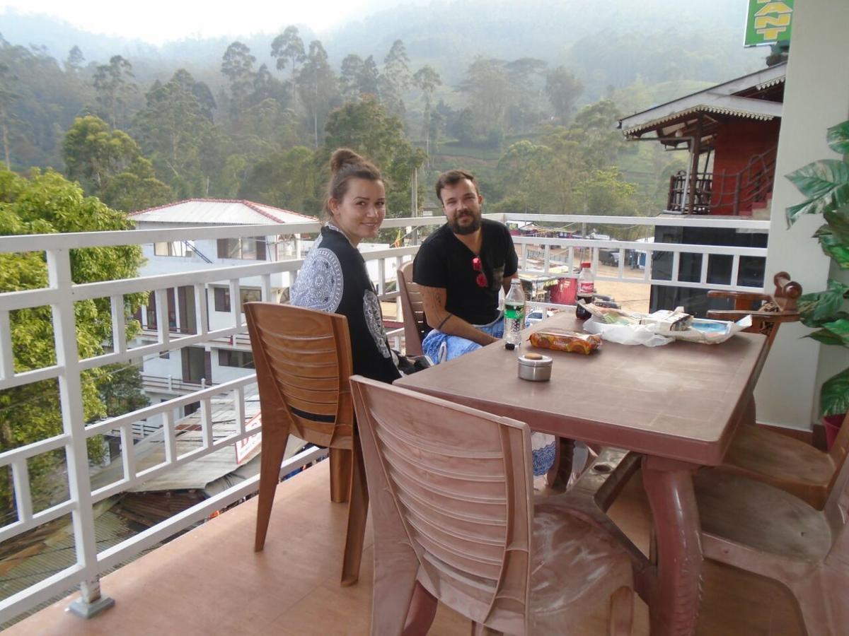 Siumi Rest Hotel Nallathanniya Екстериор снимка