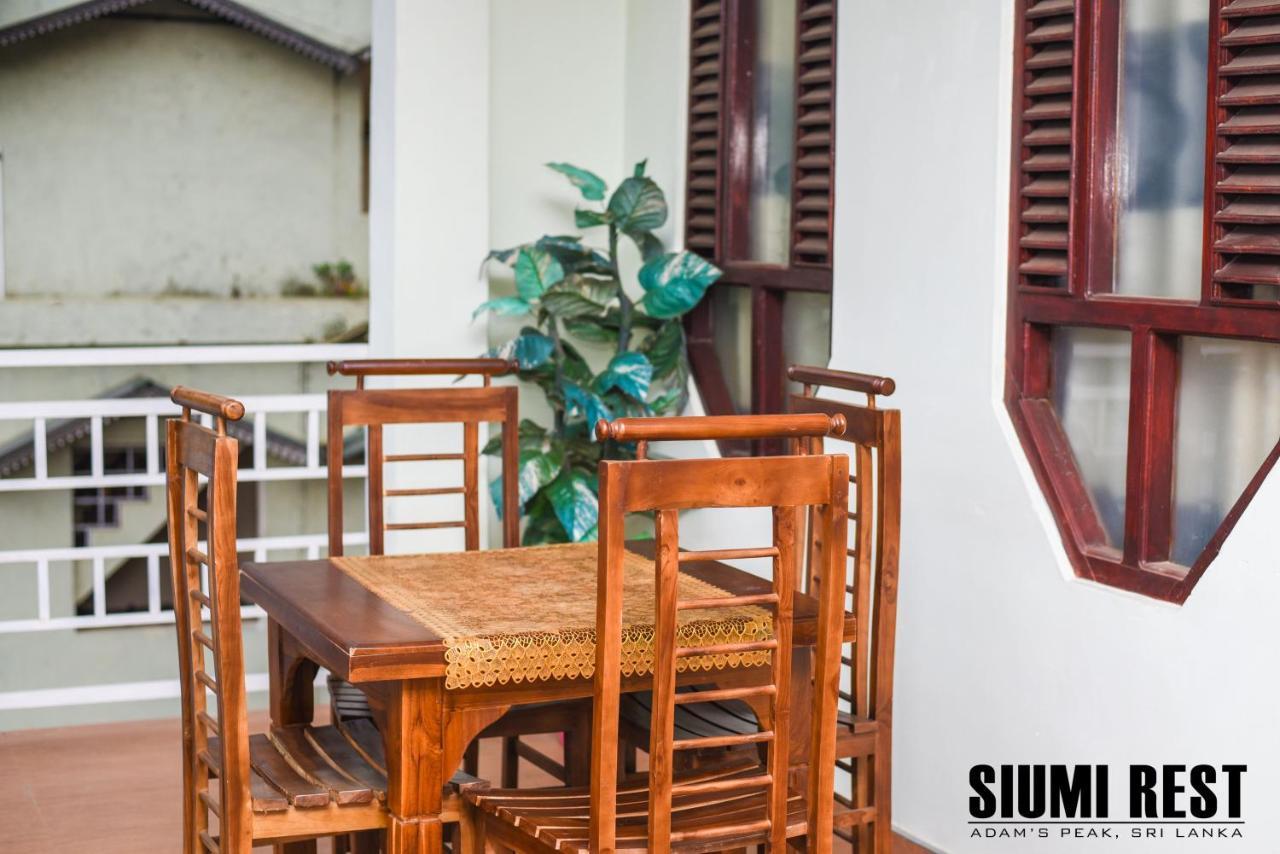 Siumi Rest Hotel Nallathanniya Екстериор снимка